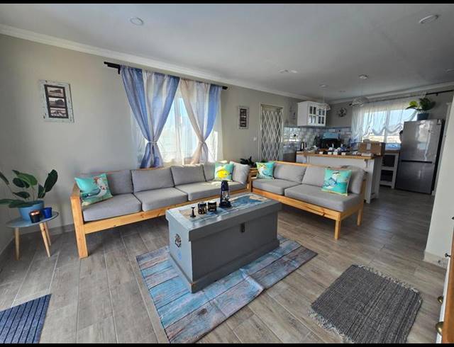 3 BEDROOM HOUSE FOR SALE IN BRITANNIA BAY
